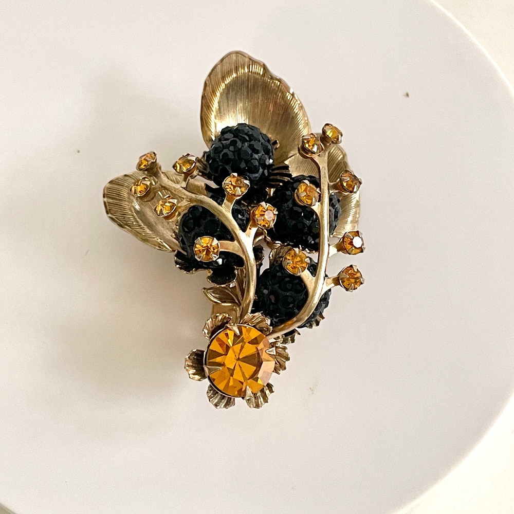 Vintage Black & Amber Rhinestone Brooch Gold Tone Berry Leaf Statement Pin